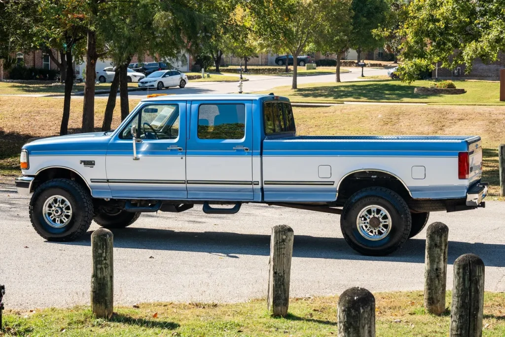 1997 Ford F-350 XLT 4x4