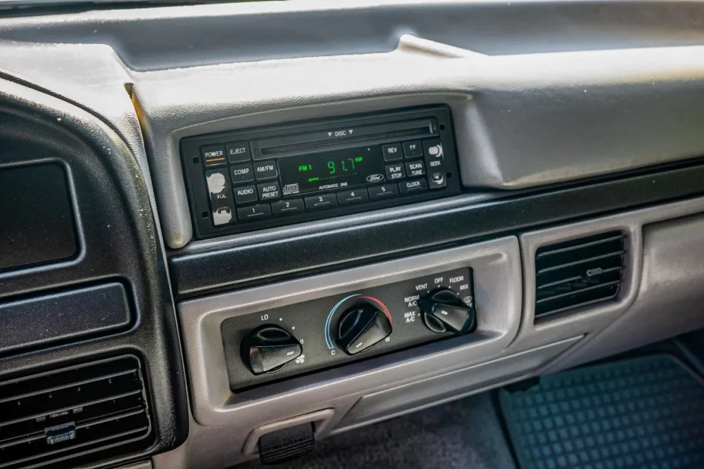 1997 Ford F-350 XLT 4x4
